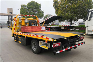 吴中道路救援拖车报价